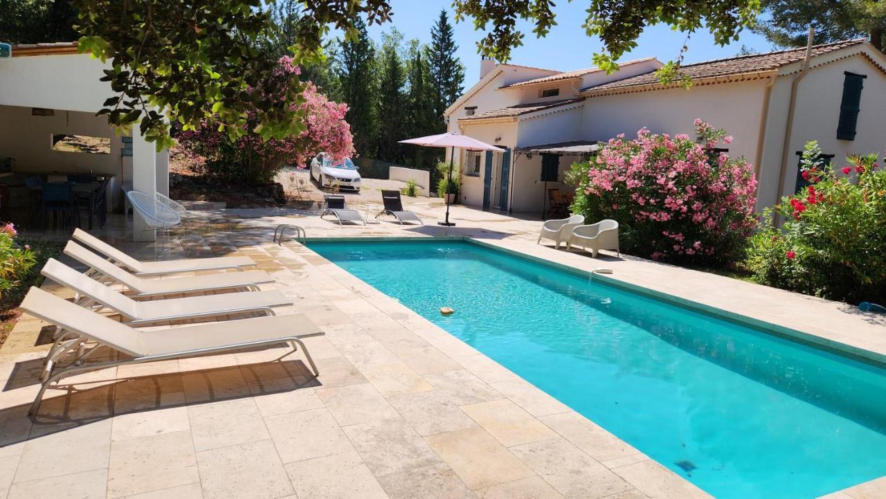 La Bastide Blanche Magnifique Villa 5 Etoiles 5 Chambres Et Piscine Privee Sur 6500 M Var Lorgues Kültér fotó